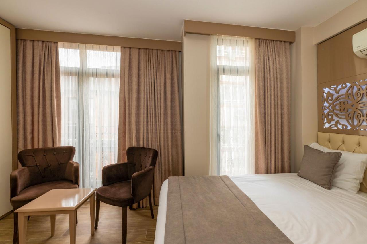 Taksim Peri Suite Istanbul Exteriör bild